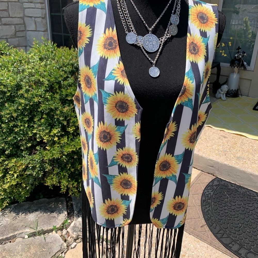 Crazy Train Bohemian Open‎ Vest Sunflower Print